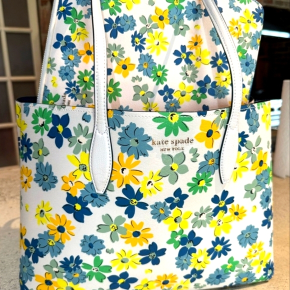 kate spade Handbags - Kate Spade 3 Piece set Handbag tote satchel